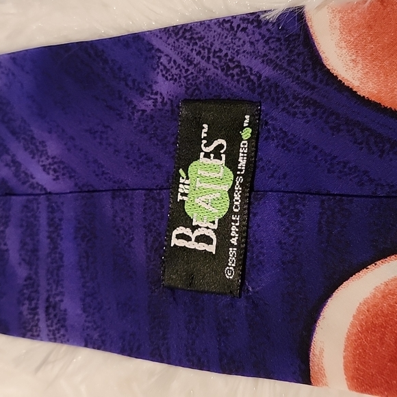 THE BEATLES 100% Silk tie "PS I love You" tie. - Picture 3 of 6
